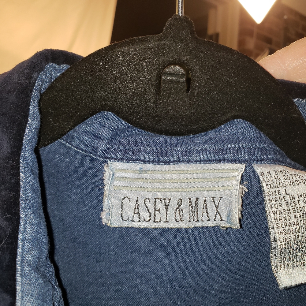 Casey & Max Blue Velvet Collared Denim Holiday Shirt - L - Picture 8 of 9